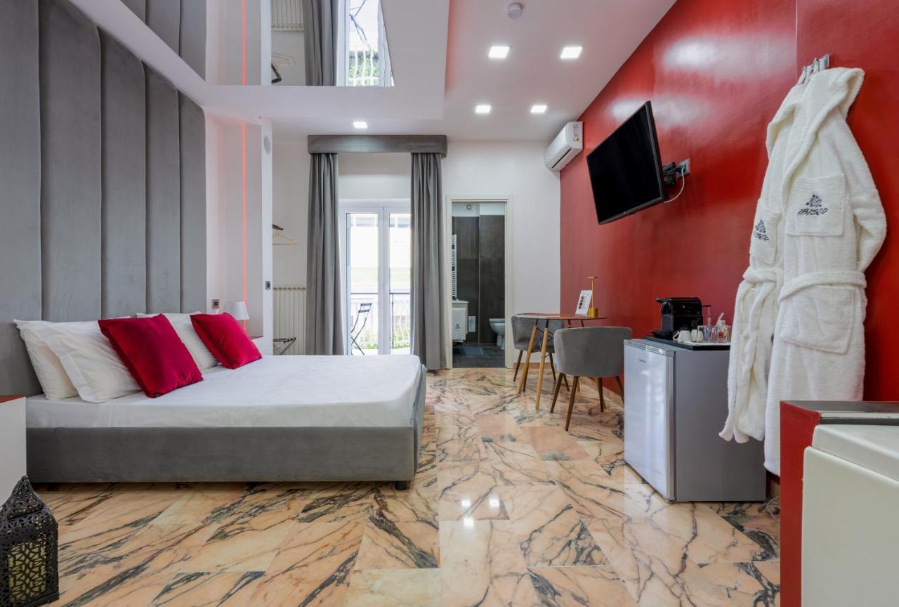Hotel Ibisco Suites & Relax Pozzuoli Exterior foto